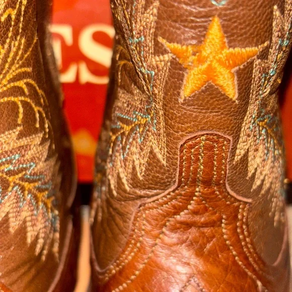 Brand New One of a Kind Custom Womens Lucchese Boots, 7B - Picture 5 of 16